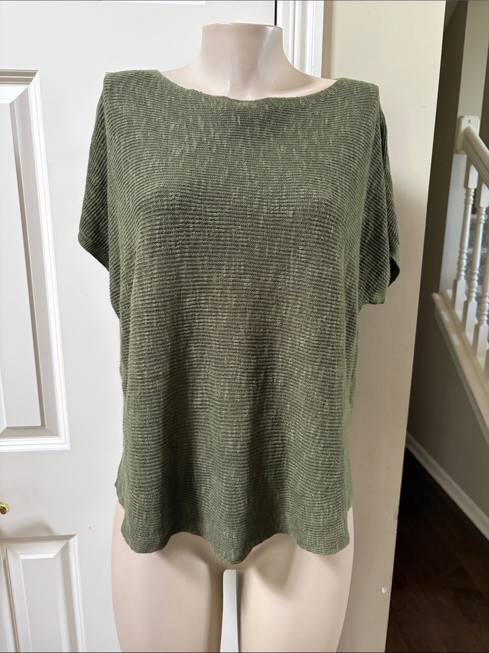 NWT Eileen Fisher Olive Ribbed Short-Sleeve Knit Top, med